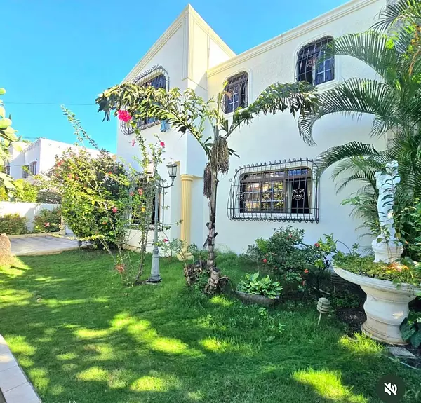casas - Vendo casa en El Millón  3