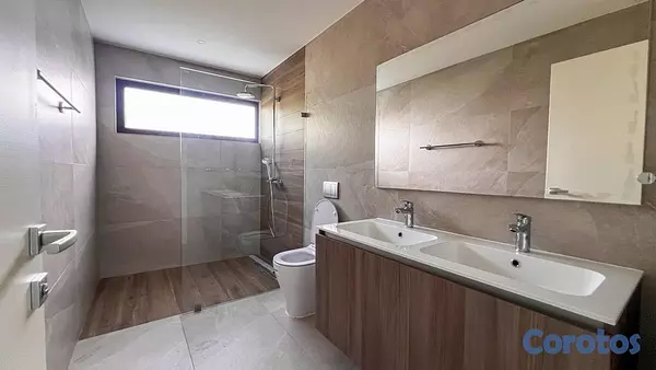 casas vacacionales y villas - Vive el lujo en Cocotal Golf & Country Club, Punta Cana
VENTA
US$ 449,000 5
