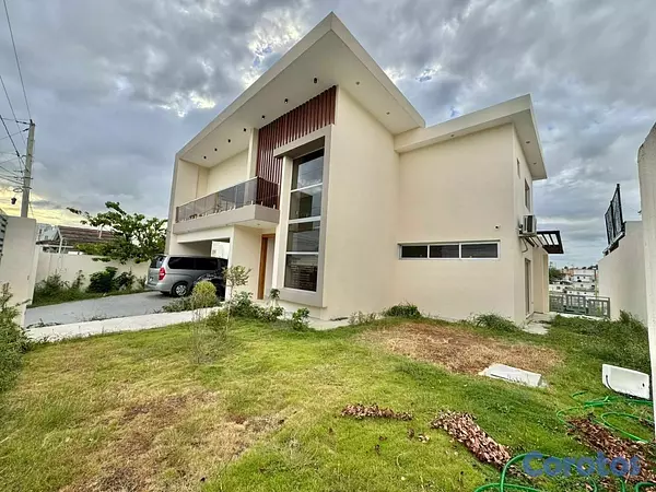 casas - CASA NUEVA EN VENTA Y ALQUILER COLINAS DEL OESTE 8