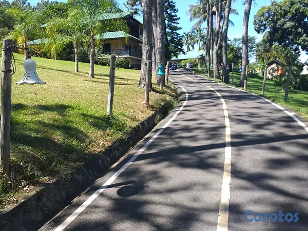 casas vacacionales y villas - En tu lugar favorito,hermosa y espaciosa villa en Jarabacoa  8