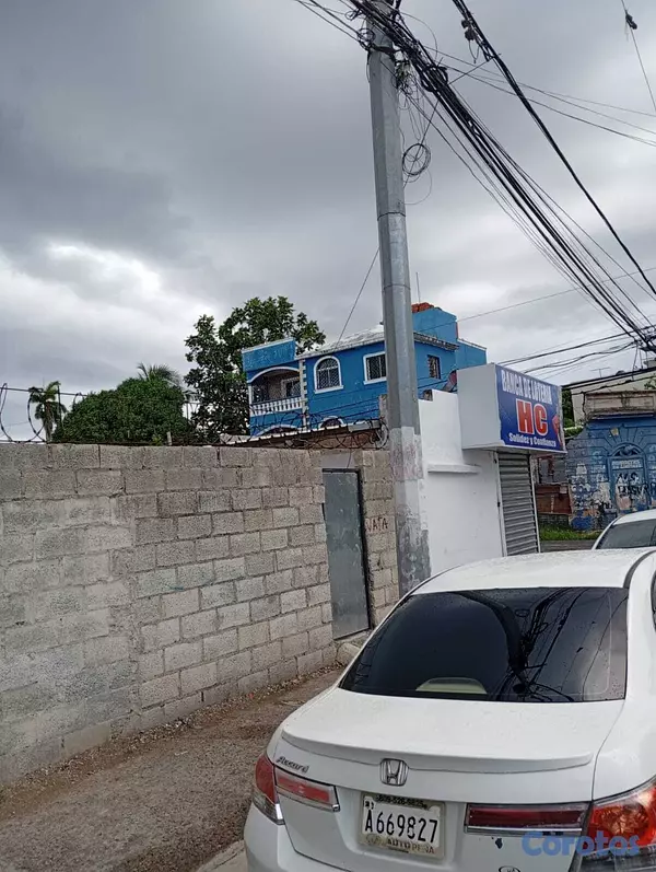 casas - 3por1: Casa, local y patio a USD99,000 una inversión que amortizar entre 10 años 5