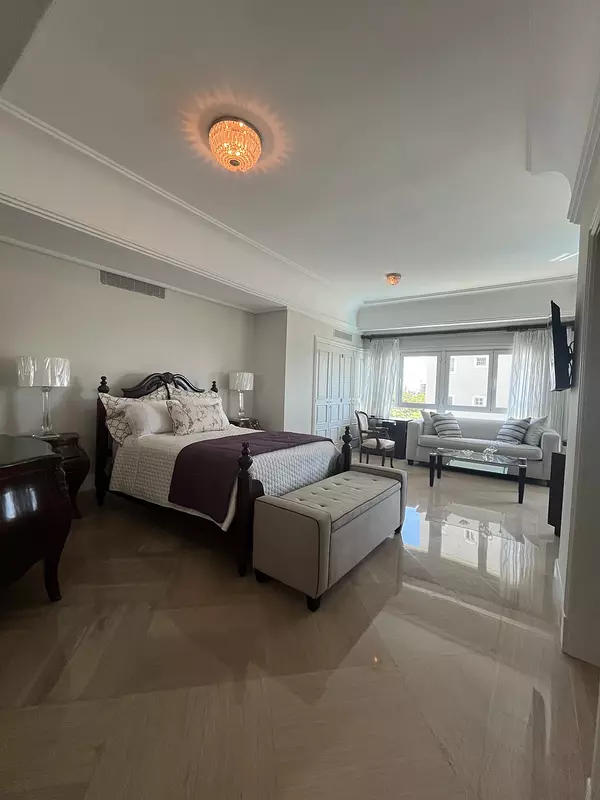 apartamentos - Apartamento en alquiler amueblado en plena Anacaona frente al parque 7