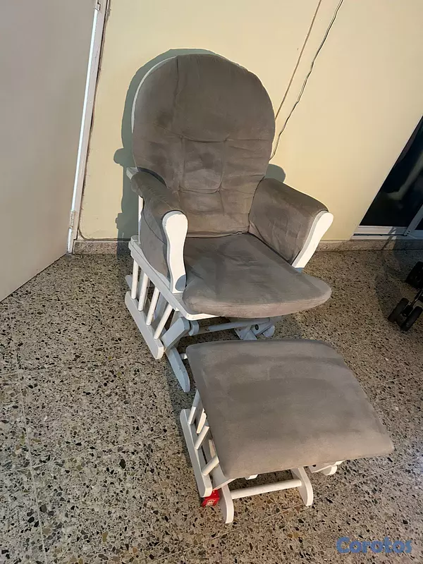 muebles - Vendo mecedora para lactancia con ottoman como nueva! 10/10 4
