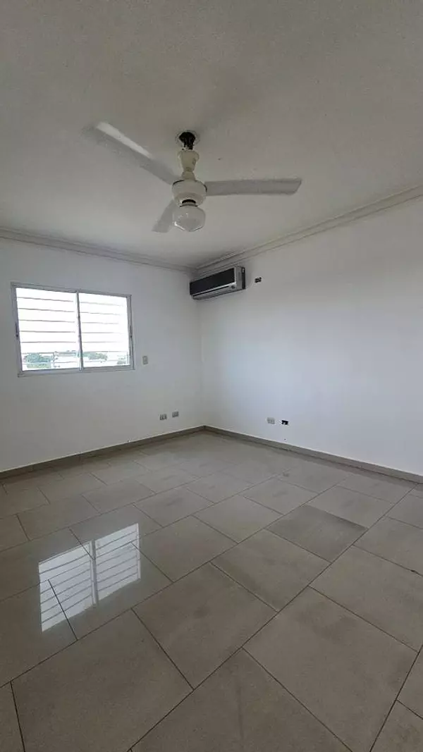 penthouses - Amplio Penthouse en buenísima zona de Los Prados  3