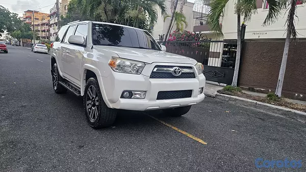 jeepetas y camionetas - Toyota 4runner 2013  8
