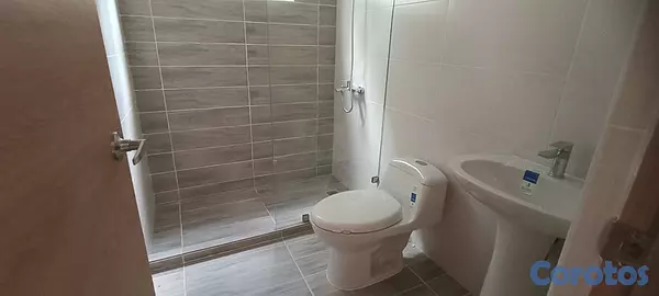 apartamentos - Excelente apartamento de 3 habitaciones, 2 baños e 6