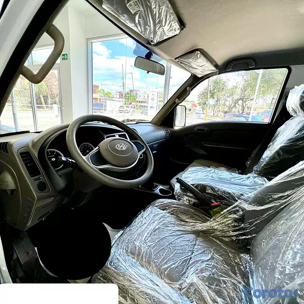 camiones y vehiculos pesados - Hyundai H-100 doble cabina 2026 8