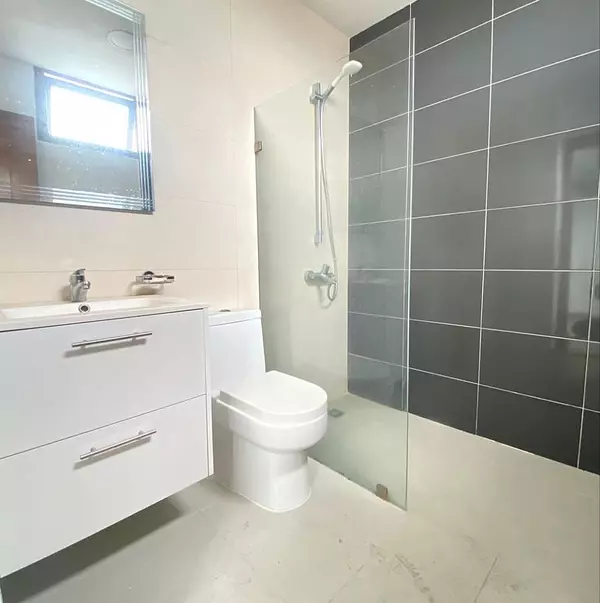 apartamentos - Se vende apartamento en Naco 3