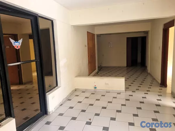 oficinas y locales comerciales - Local de 130 Mts en Arroyo Hondo Viejo  7