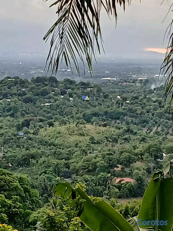solares y terrenos - Se vende finca en montaña de Moca, las lagunas ideal para cabañas o villas  6
