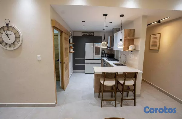 apartamentos - Alquiler de Apartamento Amoblado en Evaristo Moral 6