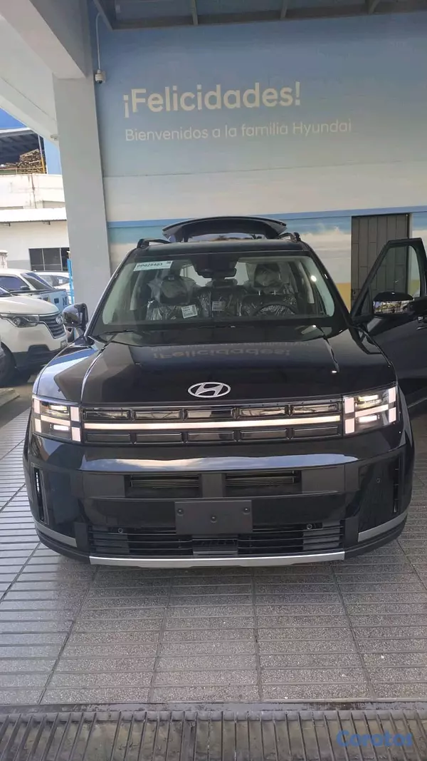 jeepetas y camionetas - VENDO HYUNDAI SANTA FE 2024  4