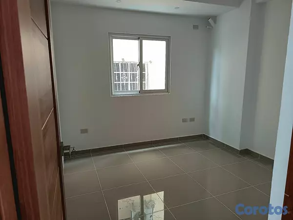 apartamentos - respaldo los tres ojos tres habitaciones dos parqueos segundo piso 9