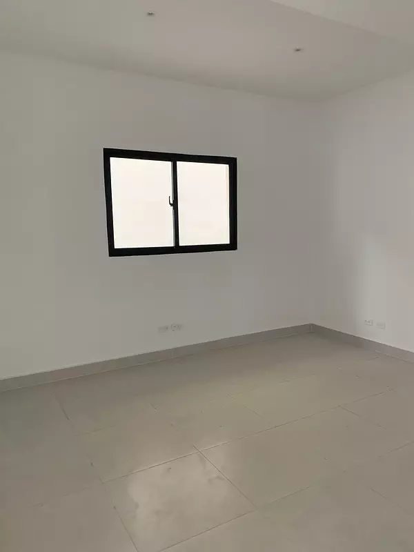 oficinas y locales comerciales - Local en primer nivel  2