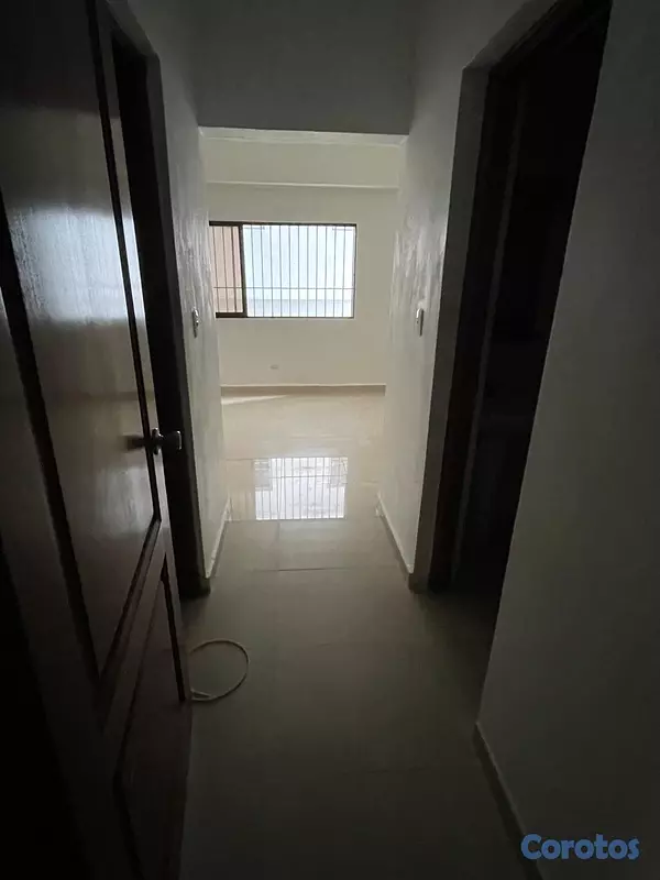 apartamentos - VENTA APARTAMENTO EN EVARISTO MORALES CENTRICO 10
