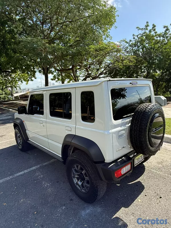 jeepetas y camionetas - Suzuki Jimny GLX 2026 5