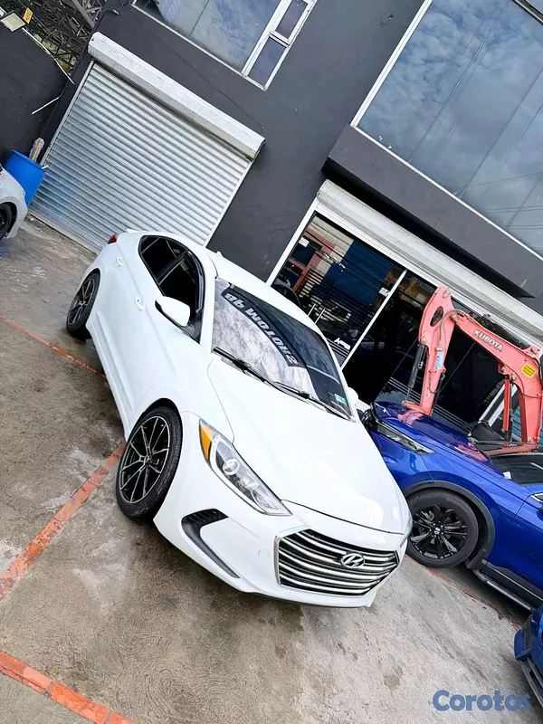 carros - 2017 Hyundai Elantra  6