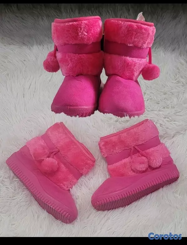 ropa y zapatos - Diferentes modelos de botas de frío, nieve o invierno para niñas  8