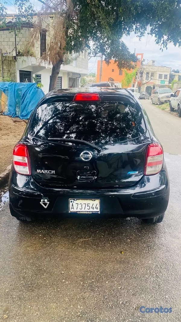 carros - Nissan march full 2012 2