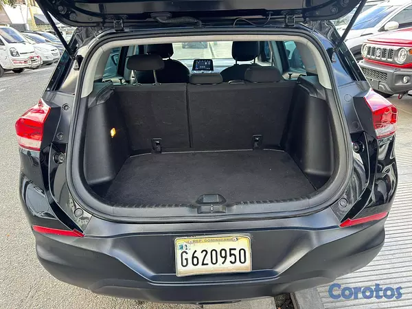 jeepetas y camionetas - CHEVROLET TRACKER 2023 COMO NUEVA 8