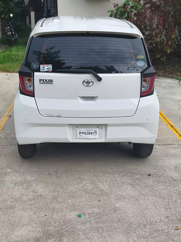 carros - Toyota pixis 2019 3
