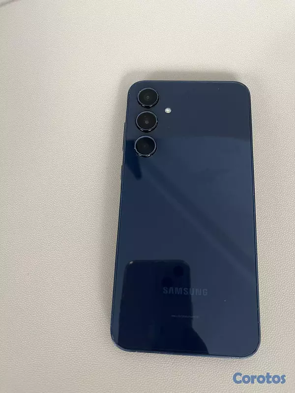 celulares y tabletas - Samsung Galaxy A35 5G en excelente estado – RD$12,000 2