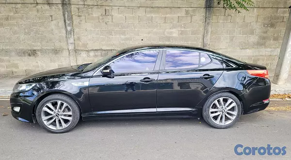 carros - Kia k5 color negro 2013 4