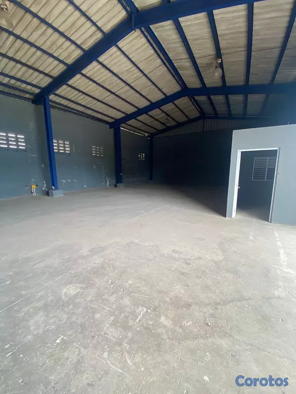oficinas y locales comerciales - NAVE COMERCIAL  6
