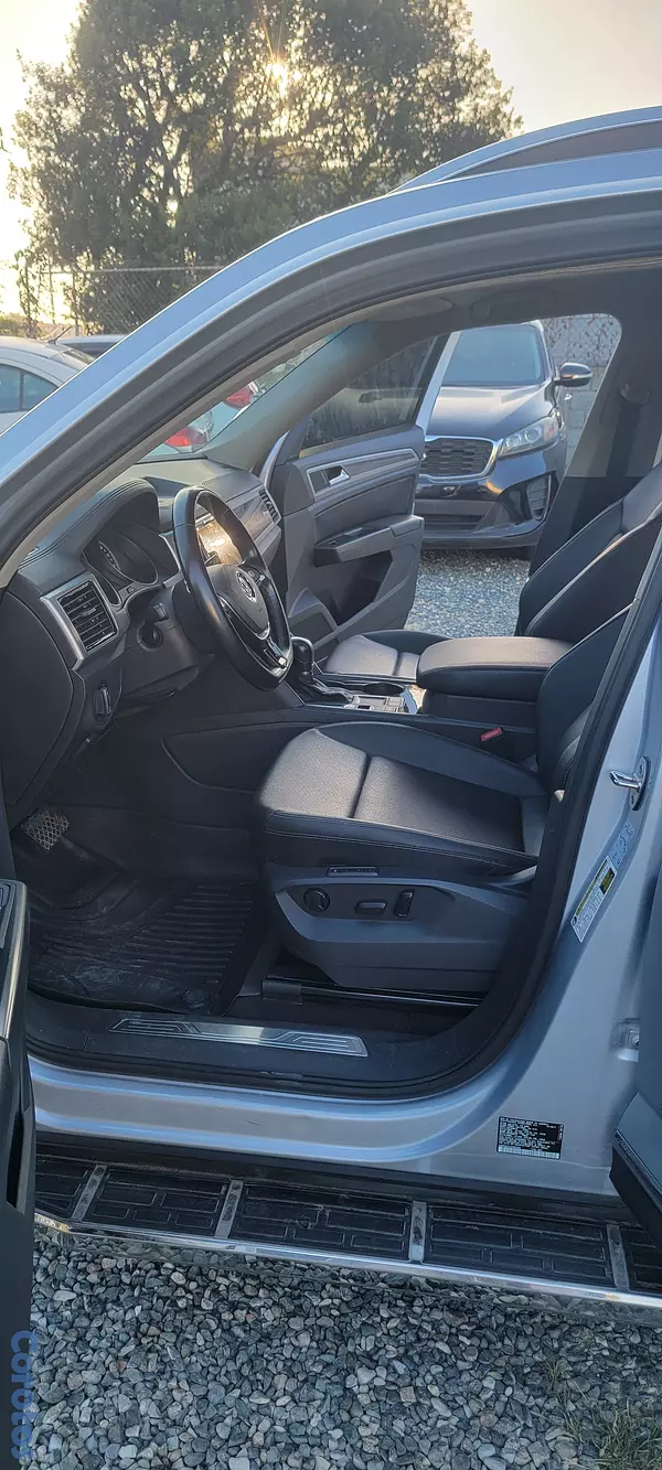 jeepetas y camionetas - VOLSWAGEN ATLAS SEL 2018 7