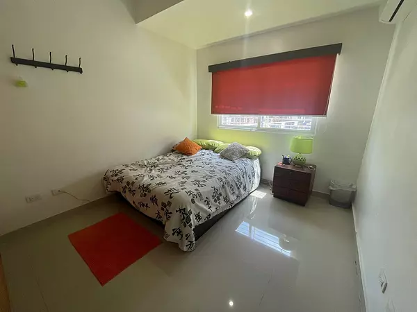 apartamentos - Se vende apartamento en Evaristo Morales 4