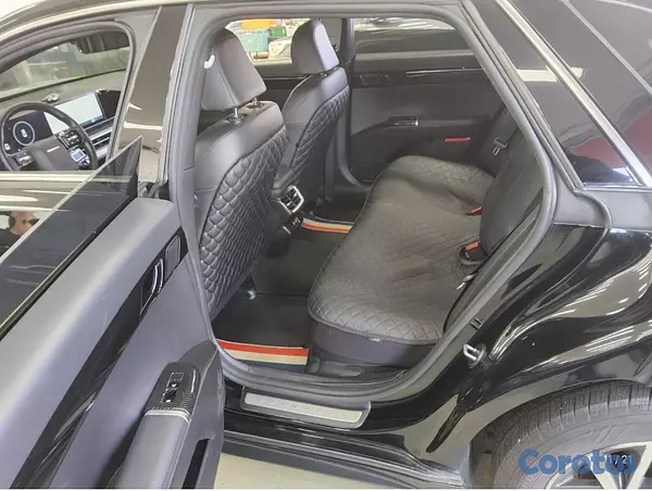 carros - HYUNDAI GRANDEUR 2023 NEGRO 11