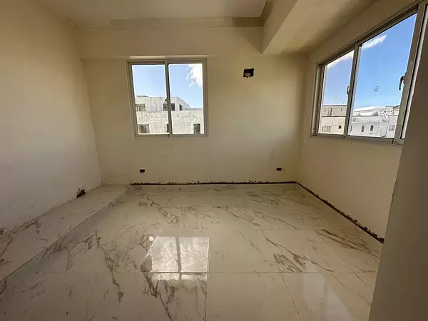 apartamentos - Se vende apartamento en Av. Independencia KM 9 2