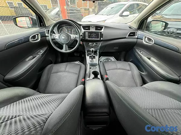 carros - Nissan Sentra SR 2019 8