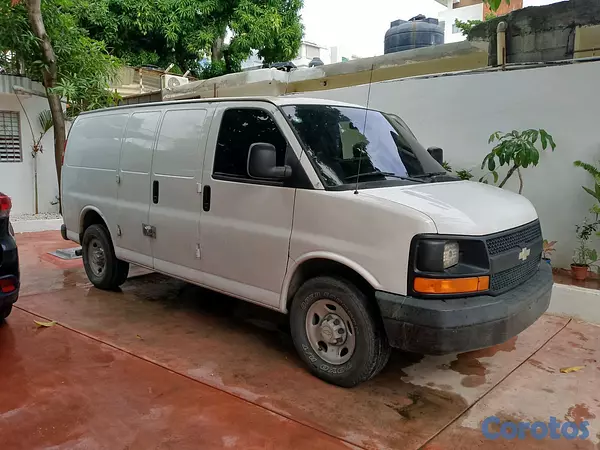 jeepetas y camionetas - Chevrolet Express 2008 2