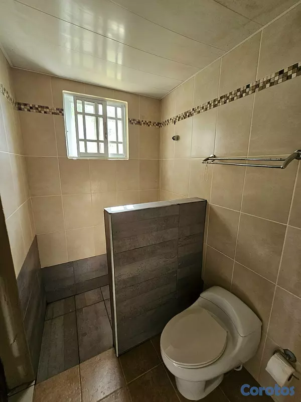 apartamentos - SE VENDE ESPACIOSO APTO EN JUAN DOLIO 18