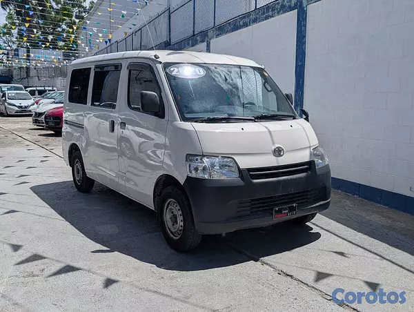 jeepetas y camionetas - TOYOTA TOWN ACE 2020 6