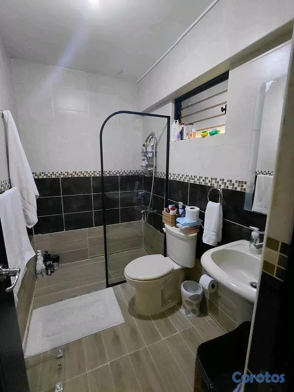 apartamentos - Ph 280 M2 En El Cacique Avenida Independencia 3 Hab 2 parqueos 4to piso
 5