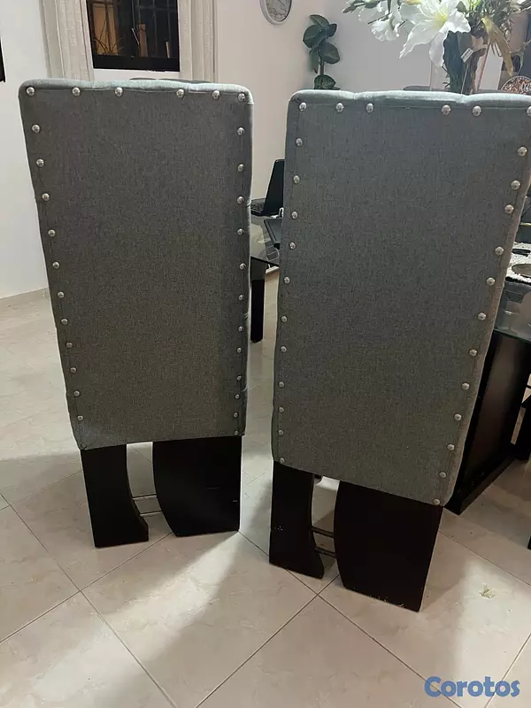 muebles y colchones - De oferta 6 sillas acorchadas y 2 butacas en caoba 10