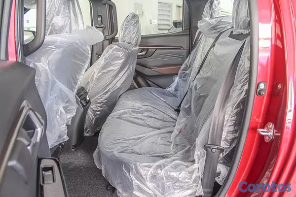 jeepetas y camionetas - Isuzu DMAX 2026 9