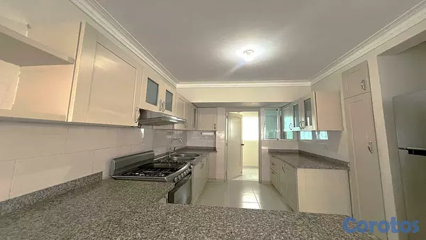 apartamentos - Apartamento en Venta en Evaristo Morales con 2 Parqueos Amplios 5