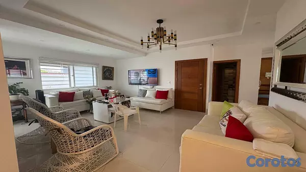 apartamentos - Se vende 2da con Terraza de 4 Hab en Ensache Ozama 1