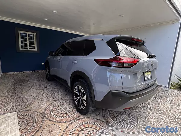 jeepetas y camionetas - Venta Nissan Xtrail 2024 como nueva 12 mil KM. 3 filas de asientos / Sun Roof 3