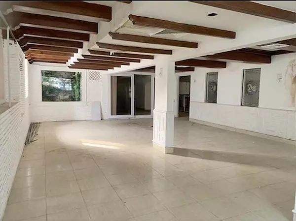 oficinas y locales comerciales - Local céntrico Naco 5