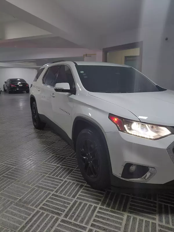 jeepetas y camionetas - chevolet travelse 2020 2