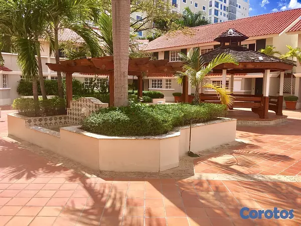 casas - En Alquiler y venta Casa Piantini  5