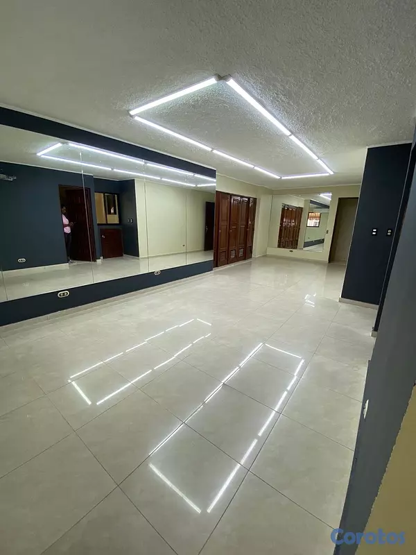 oficinas y locales comerciales - CASA COMERCIAL  6