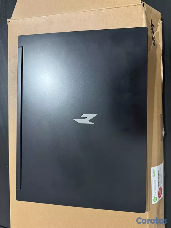 computadoras y laptops - Laptop Gamer Acer Nitro V16 RTX 5050 8GB / Ryzen 7 / 16GB DDR5 / 180Hz 4