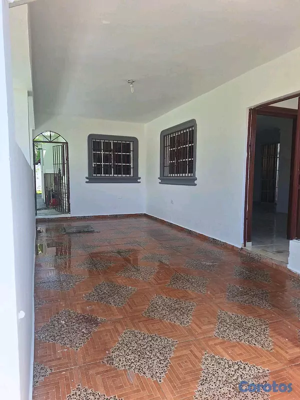casas - Casa en residencial cerrado con amplio patio Autopista de San Isidro 9