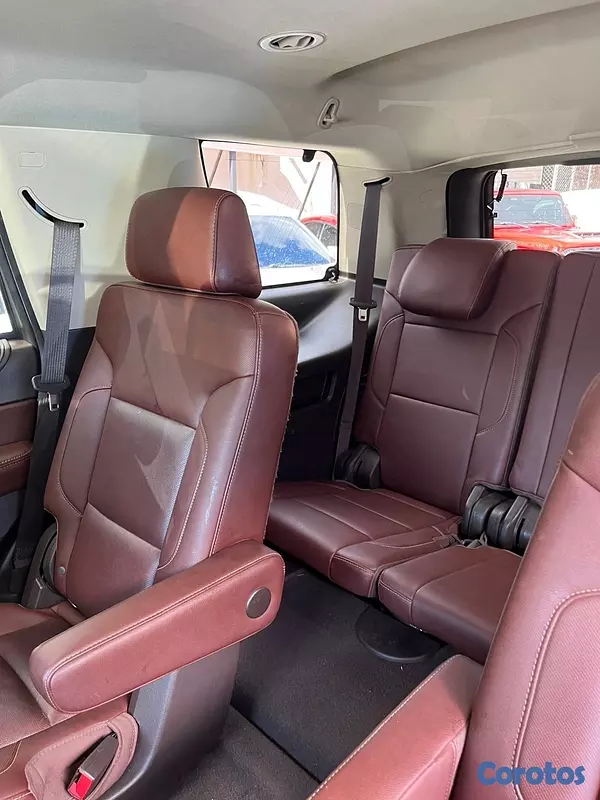 jeepetas y camionetas - Chevrolet Tahoe Premier 2019 5