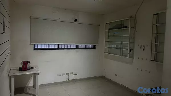 oficinas y locales comerciales - Alquiler en plaza  7